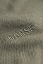 Charger l&#39;image dans la galerie, Norse Projects Sweatshirt Ketel Organic NORSE Logo Sediment Green