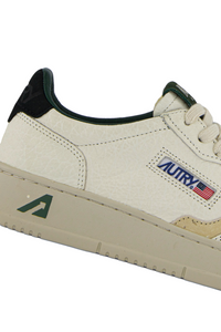 Autry Sneakers Medalist 01 Low Leather White LE16