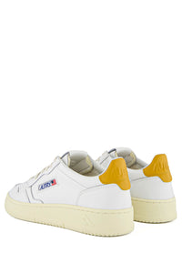 Autry Sneakers Medalist 01 Low Leather Honey LL70