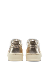 Autry Sneakers Medalist 01 Low Leather Platinum WB16