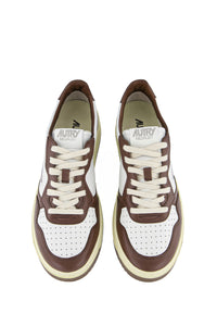 Autry Sneakers Medalist 01 Low Leather Chestnut WB46