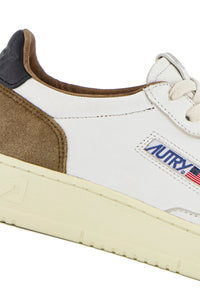 Autry Sneakers Medalist 01 Low Goat Suede Cigar GS21