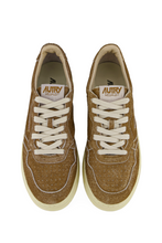 Charger l&#39;image dans la galerie, Autry Sneakers Medalist 01 Low Leather Suede Texas S414