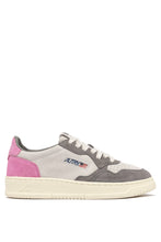 Charger l&#39;image dans la galerie, Autry Sneakers Medalist 01 Low Leather Suede Barbie TS09