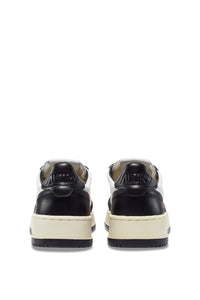 Autry Sneakers Medalist 01 Low Leather Black WB01