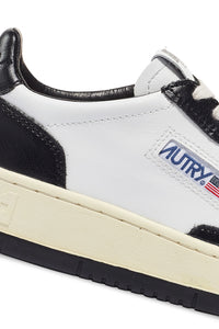 Autry Sneakers Medalist 01 Low Leather Black WB01